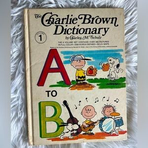 Charlie Brown Dictionary Volume 1 A to B 1970s Peanuts Book by Charles M. Schulz